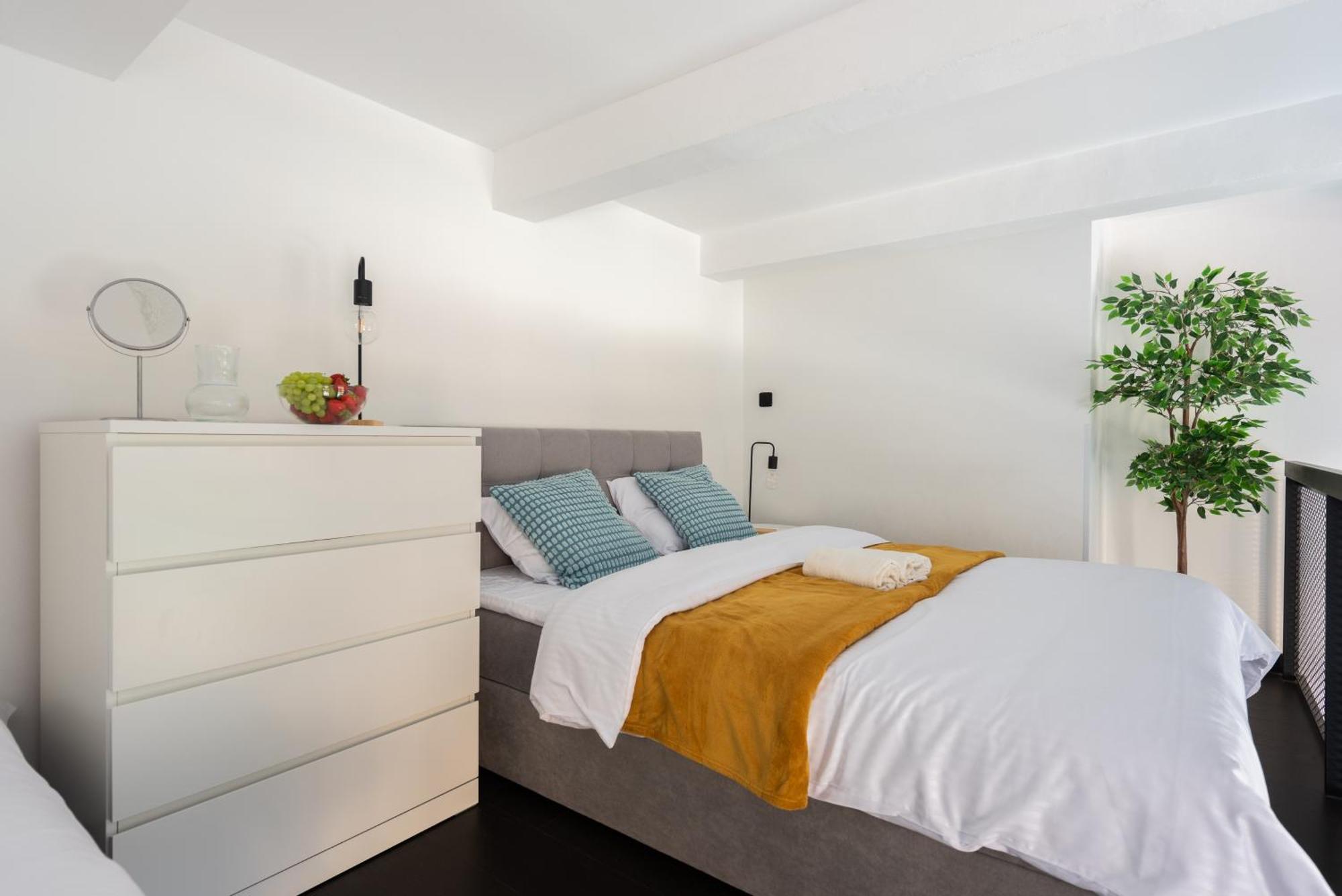 Appartement Loft Spacious In *