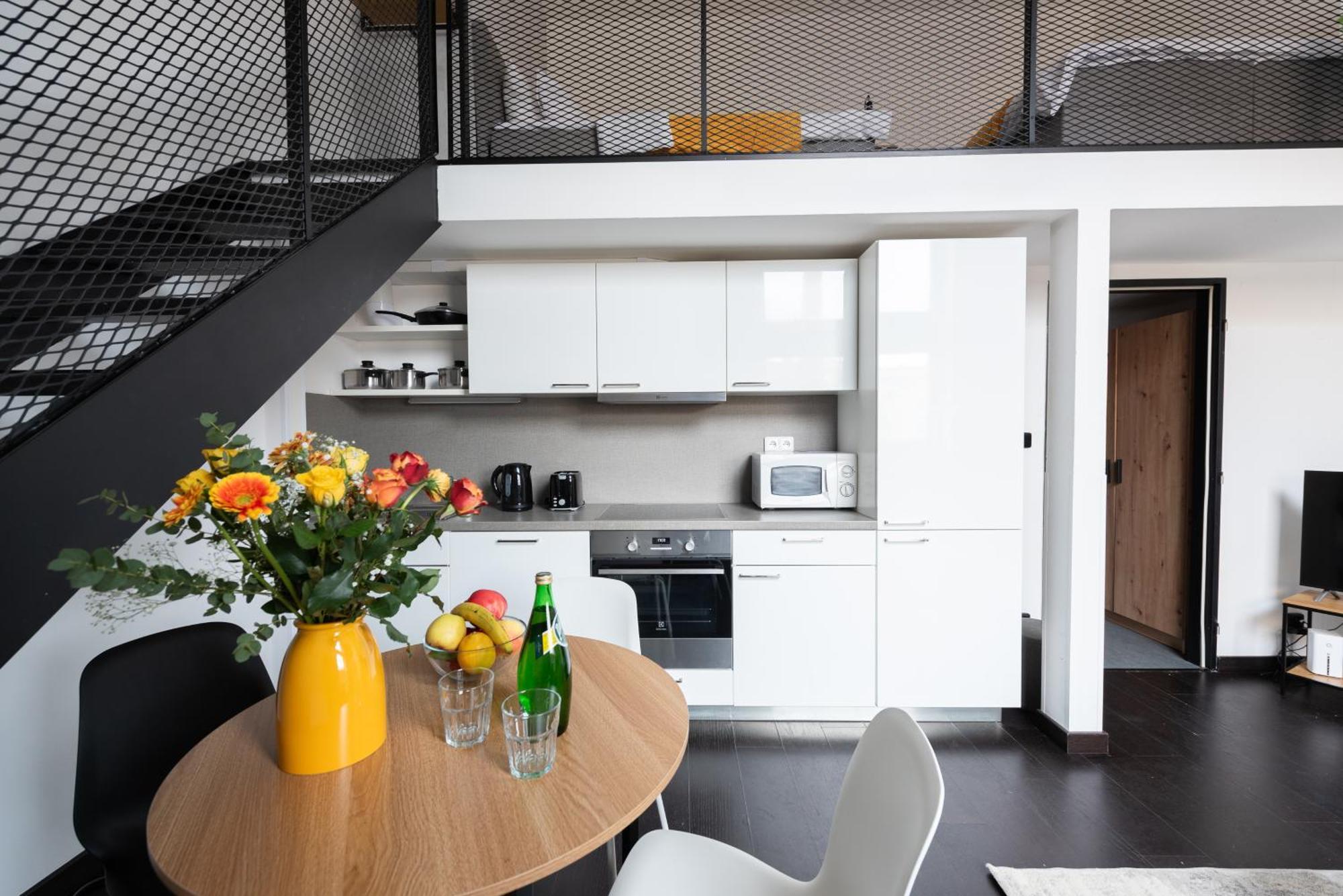 Loft Spacious In Praag